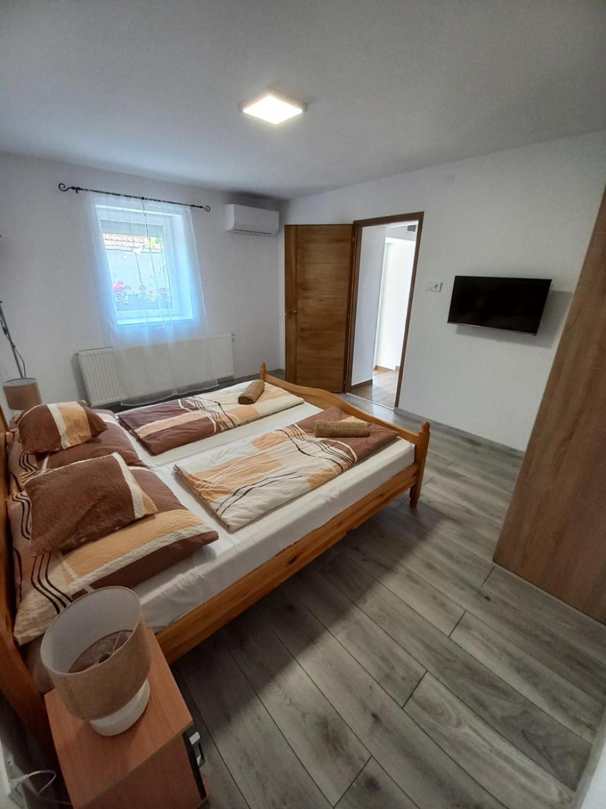 Oazis Apartman Sárospatak 외부 사진